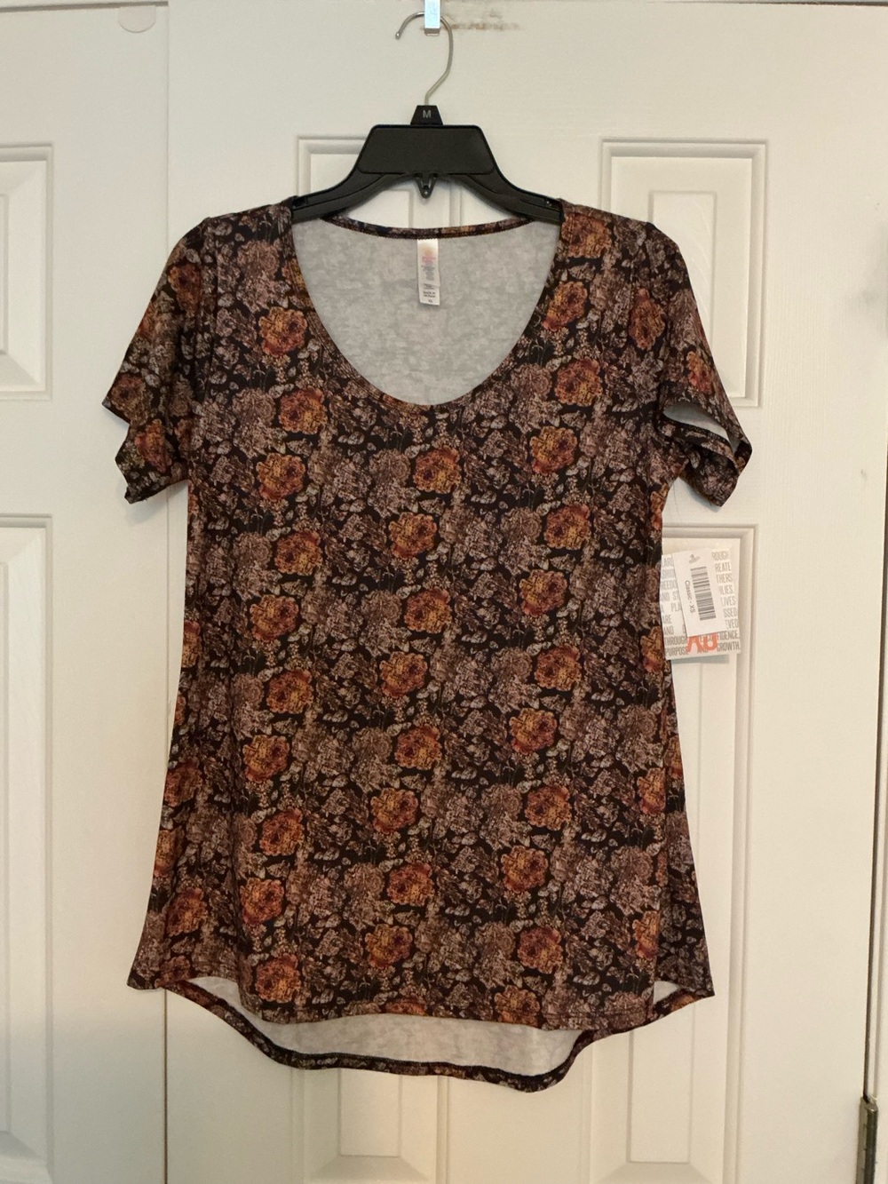 Lularoe NWT XS Brown Floral Classic Tee